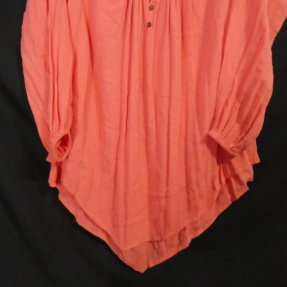 LOVE & LEGEND | size 16 | Salmon Pink Cold Shoulder Top With Buttons - Picture 8 of 14